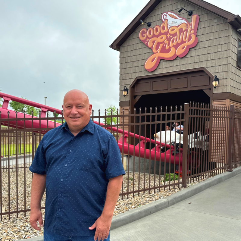 HoliBlogger Don Helbig